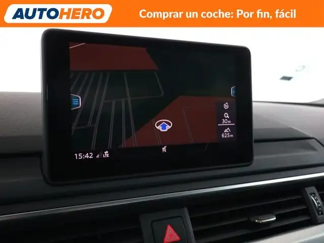 Audi A4 view 20