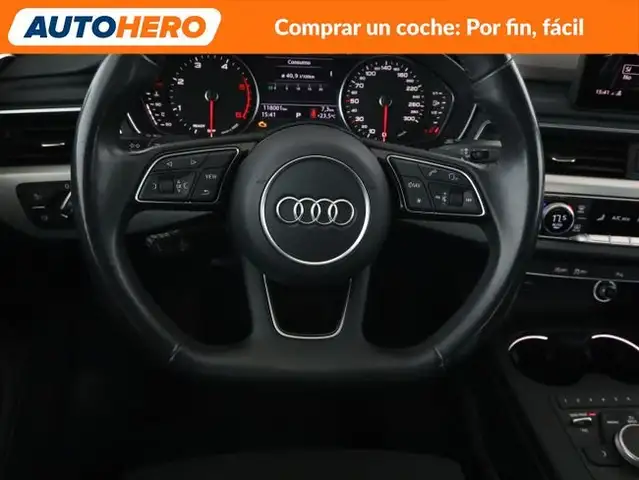 Audi A4 view 23