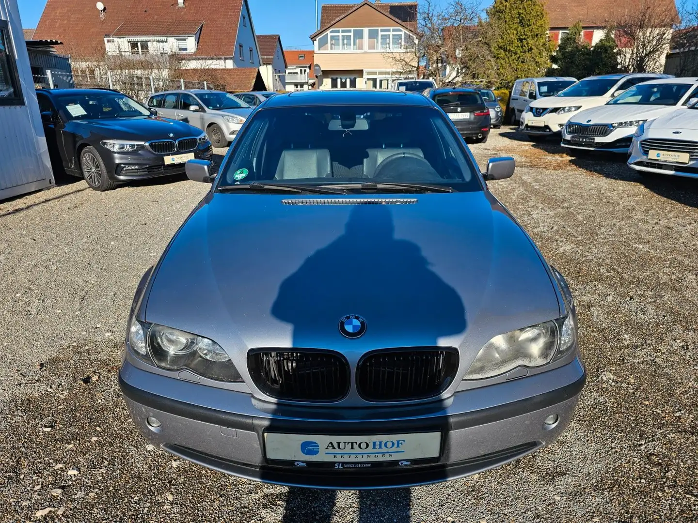 BMW 325 Baureihe 3 Lim. 325i Edition Exclusiv Šedá - 2