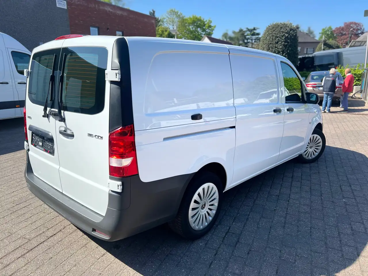 Mercedes-Benz Vito 116 L2 RWD AUTO (30.500€ex.) — foto 4