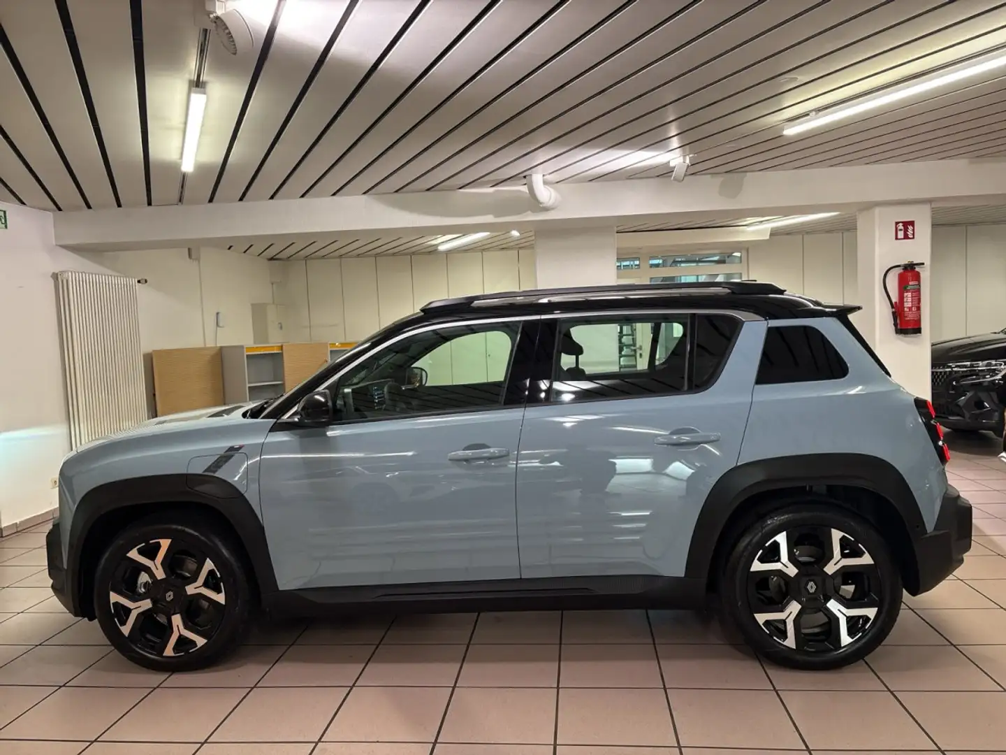 Renault R 4 E-Tech Electric 150 Comfort Range Techno Klima Blau - 2