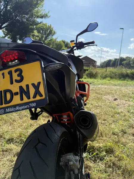 KTM 690 Duke - foto 7