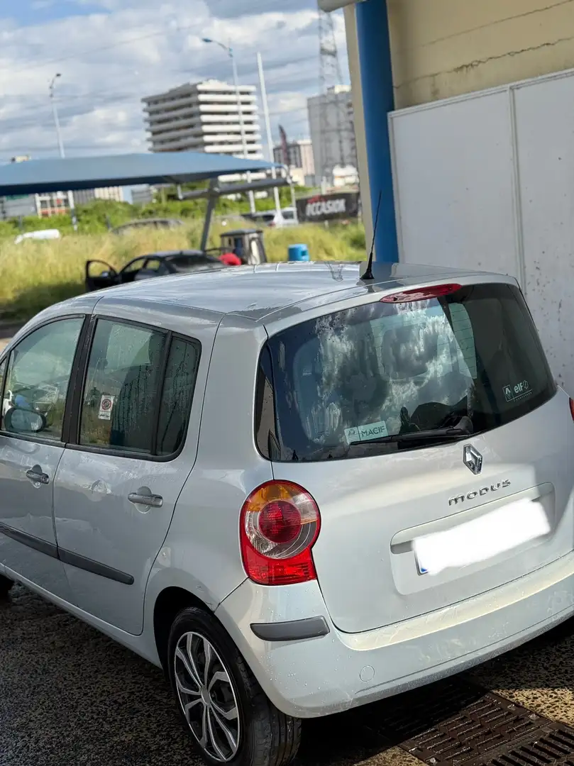Renault Modus - 2