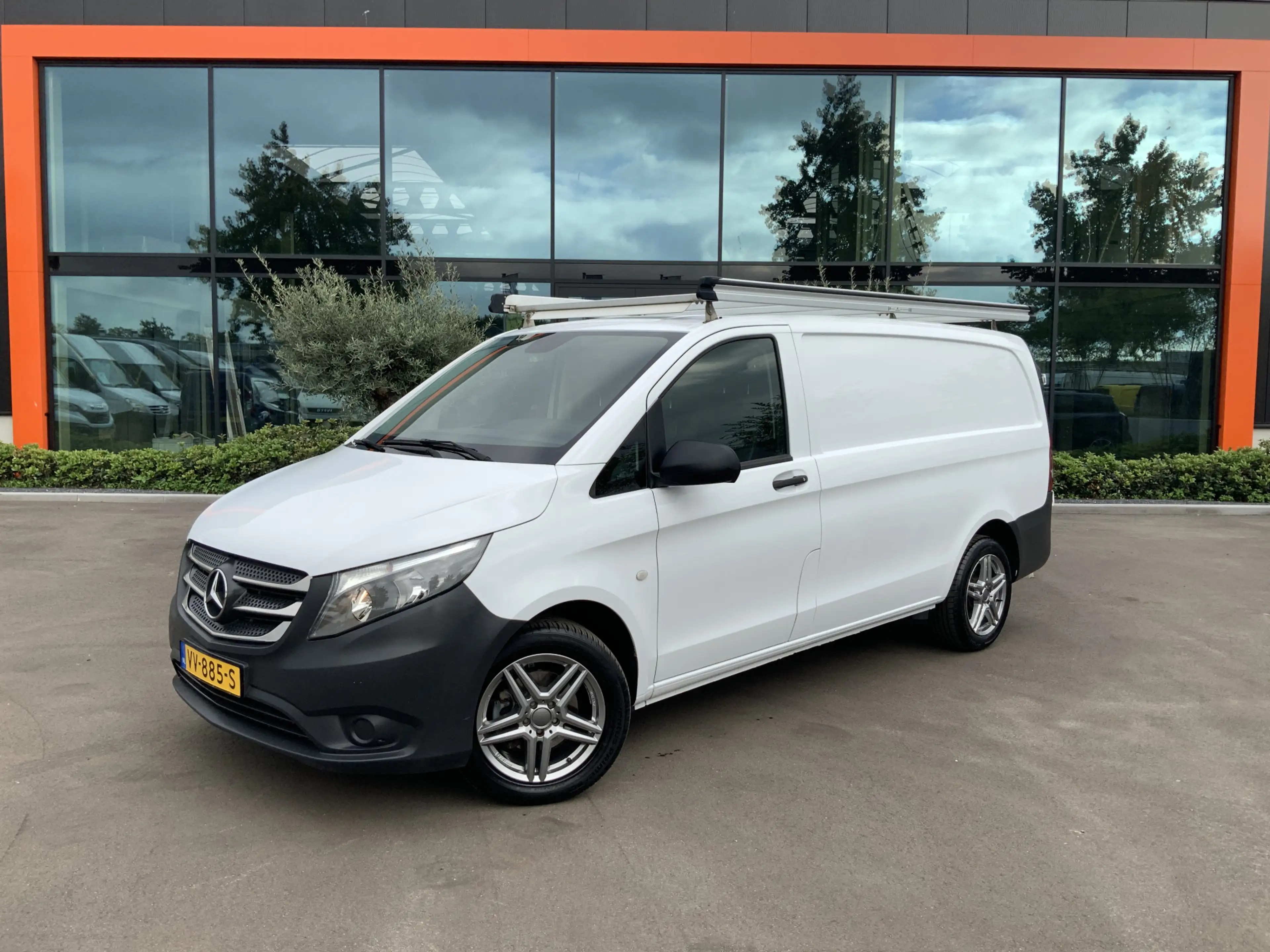 Mercedes-Benz Vito 111 CDI Functional Lang Airco 3 Zits Navi Imperiaa