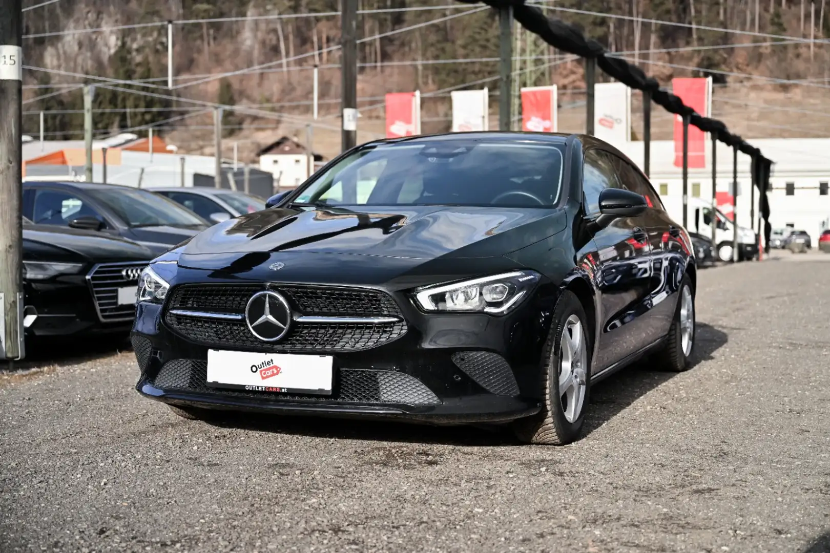 Mercedes-Benz CLA 200 d SB Aut. LED+RADAR+LEDER+360KAM+CARPLAY Schwarz - 2
