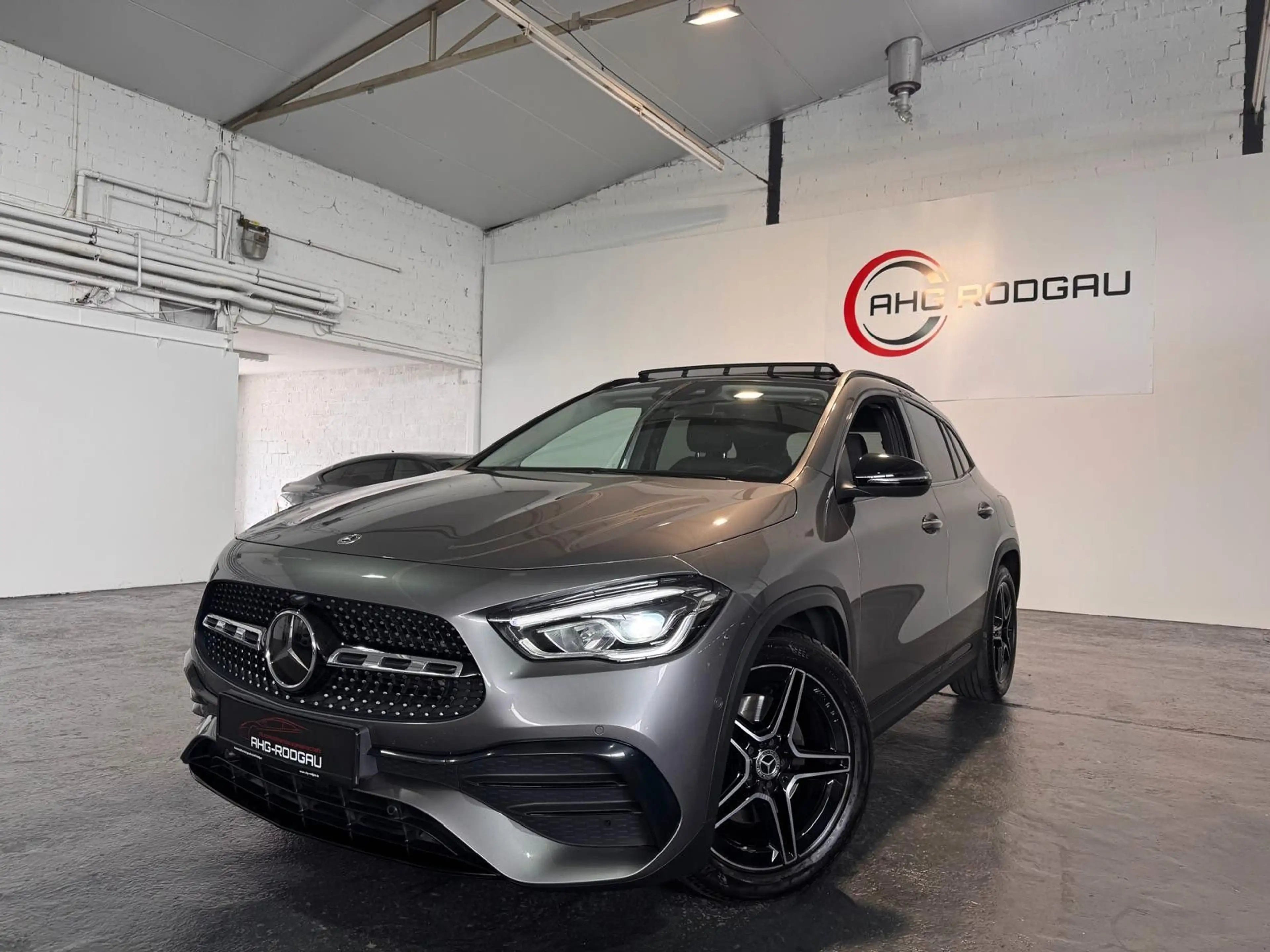 Mercedes-Benz GLA 220 Mercedes-Benz GLA 220 d/LED/NIGHT/AMG-Line/TOD/ — photo 6