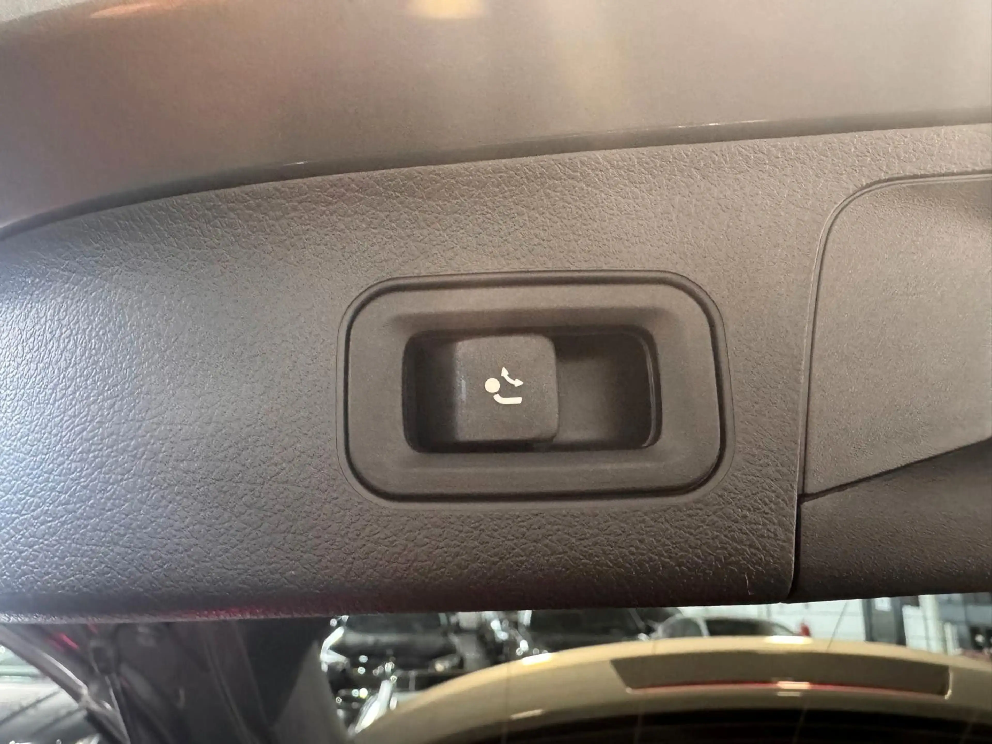 Mercedes-Benz GLA 220 Mercedes-Benz GLA 220 d/LED/NIGHT/AMG-Line/TOD/ — photo 14