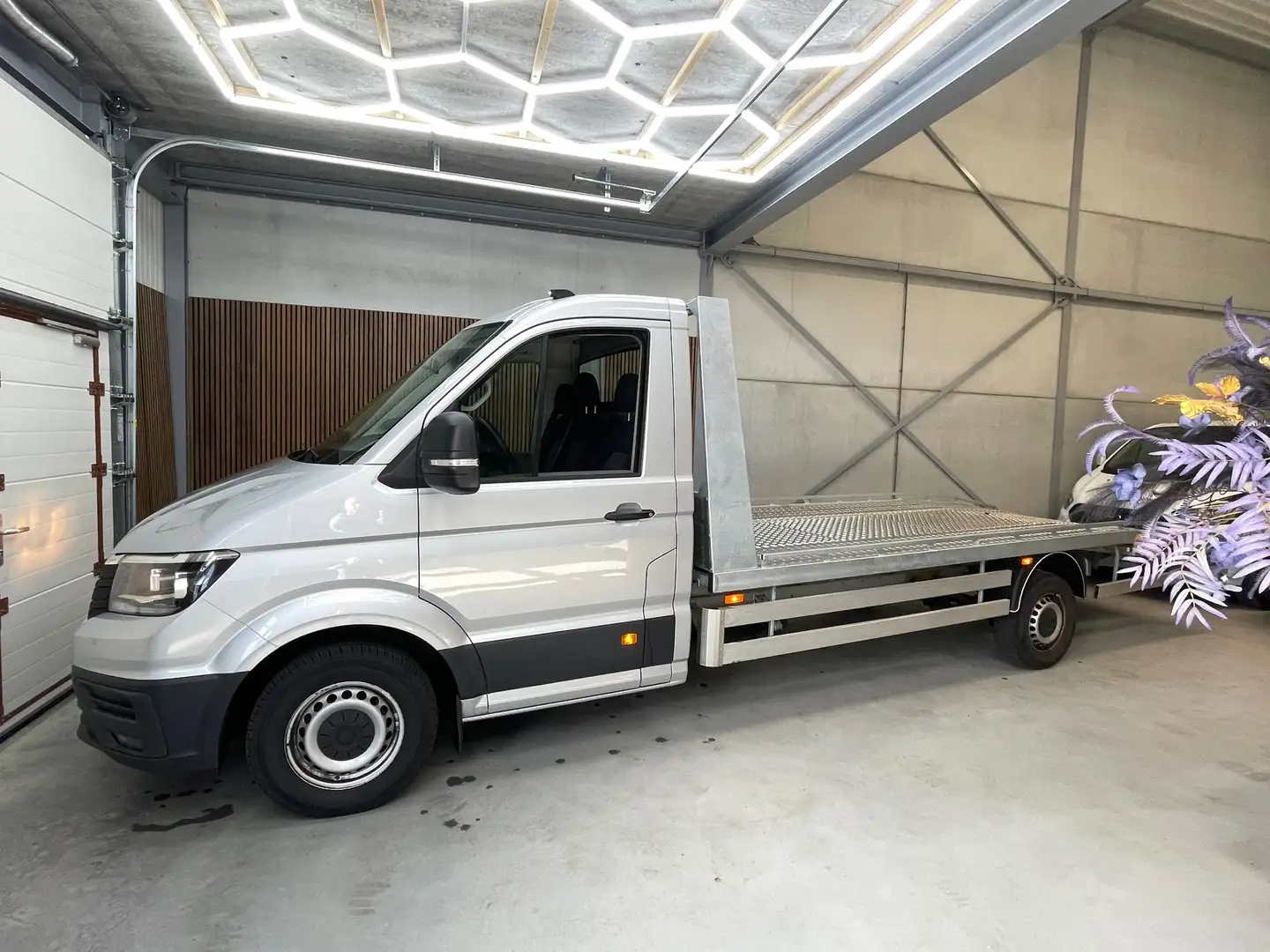 Volkswagen Crafter 35 2.0 TDI 177 PK AUTOTRANSPORTER / OPRIJWAGEN L4 Zilver - 2
