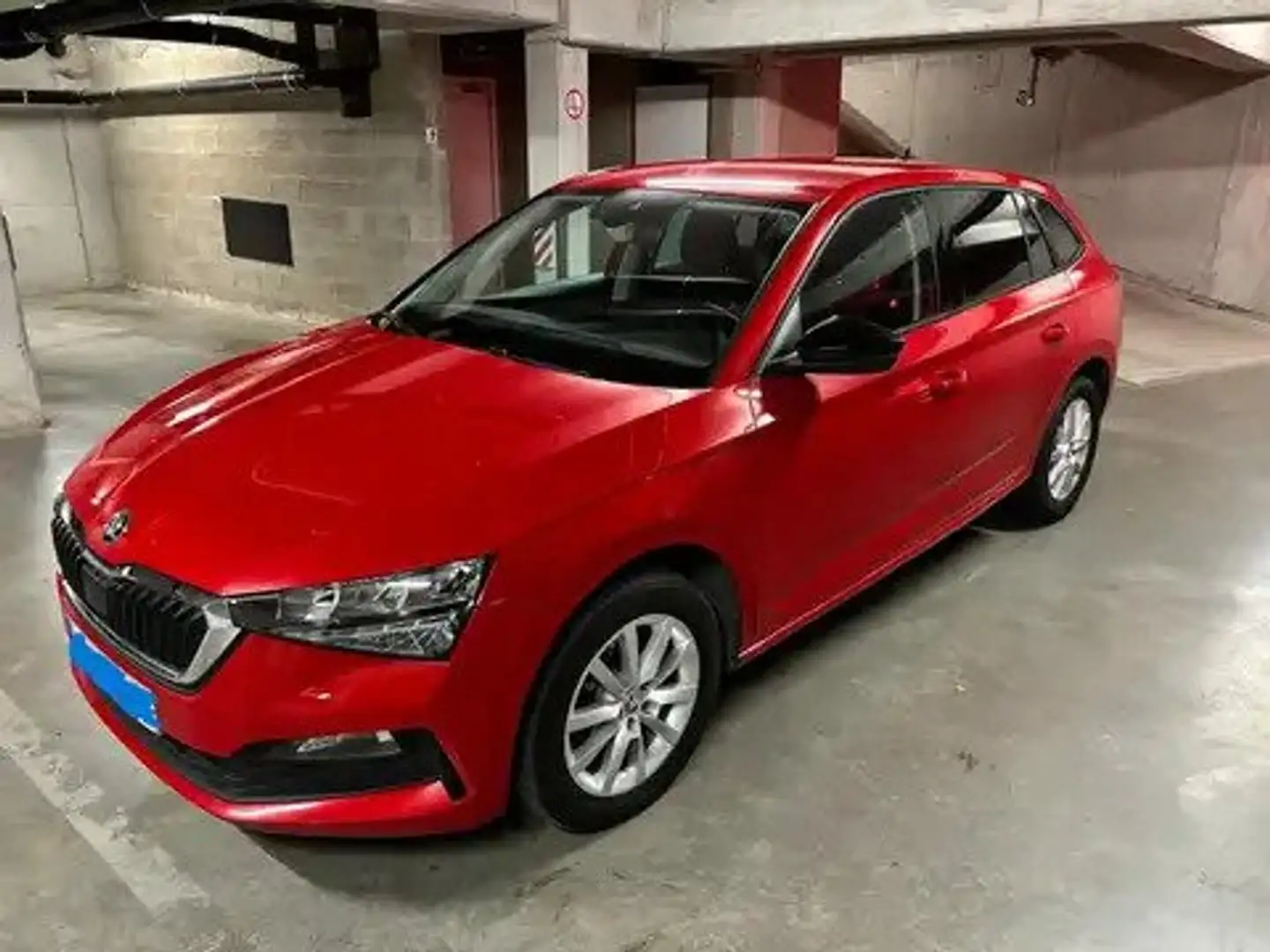 Skoda Scala Scala 1.0 TSI Ambition Красный - 1