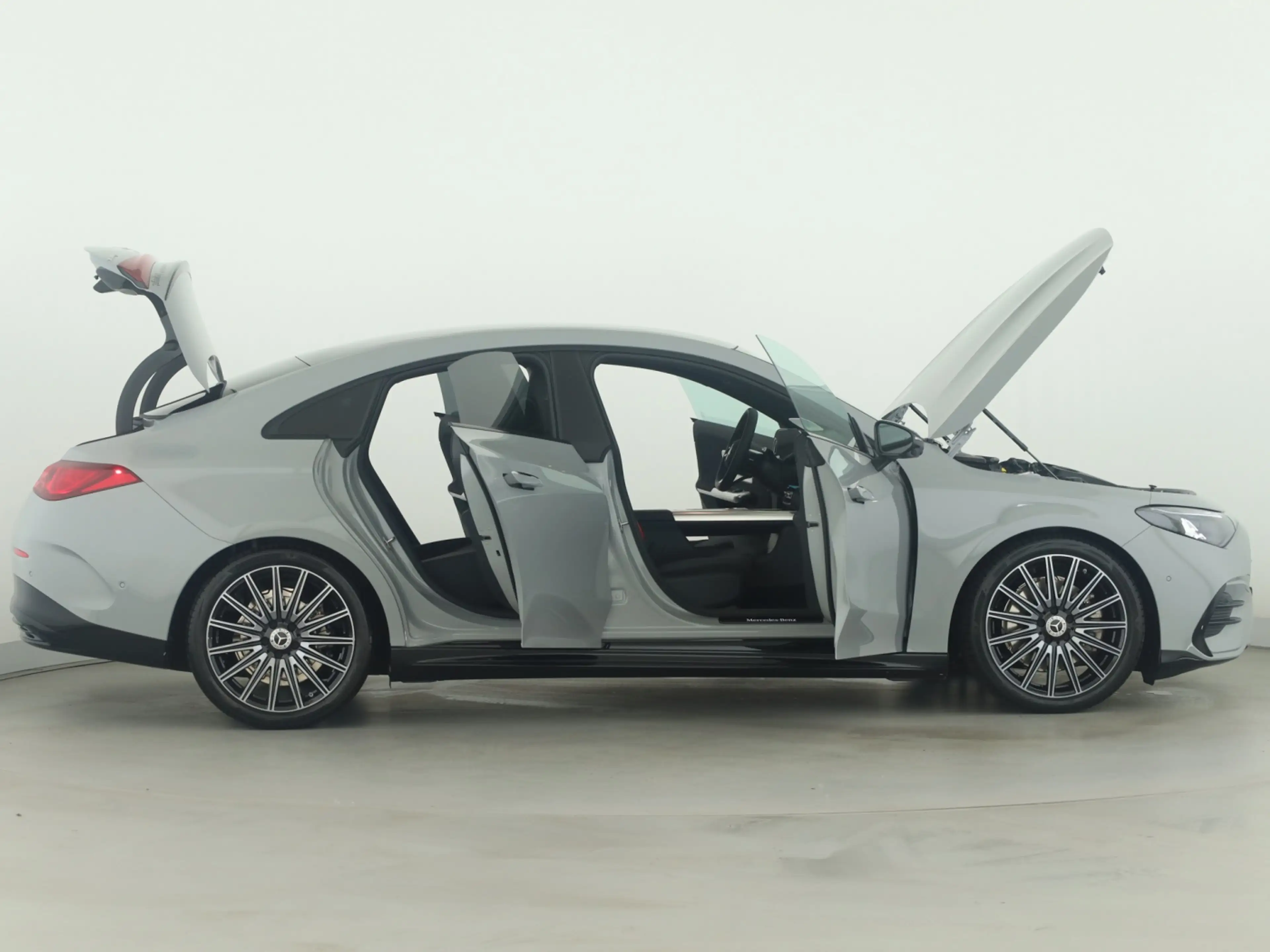 Mercedes-Benz CLA 220 4MATIC AHK AUT Fernlichtass. HUD Keramik — photo 8