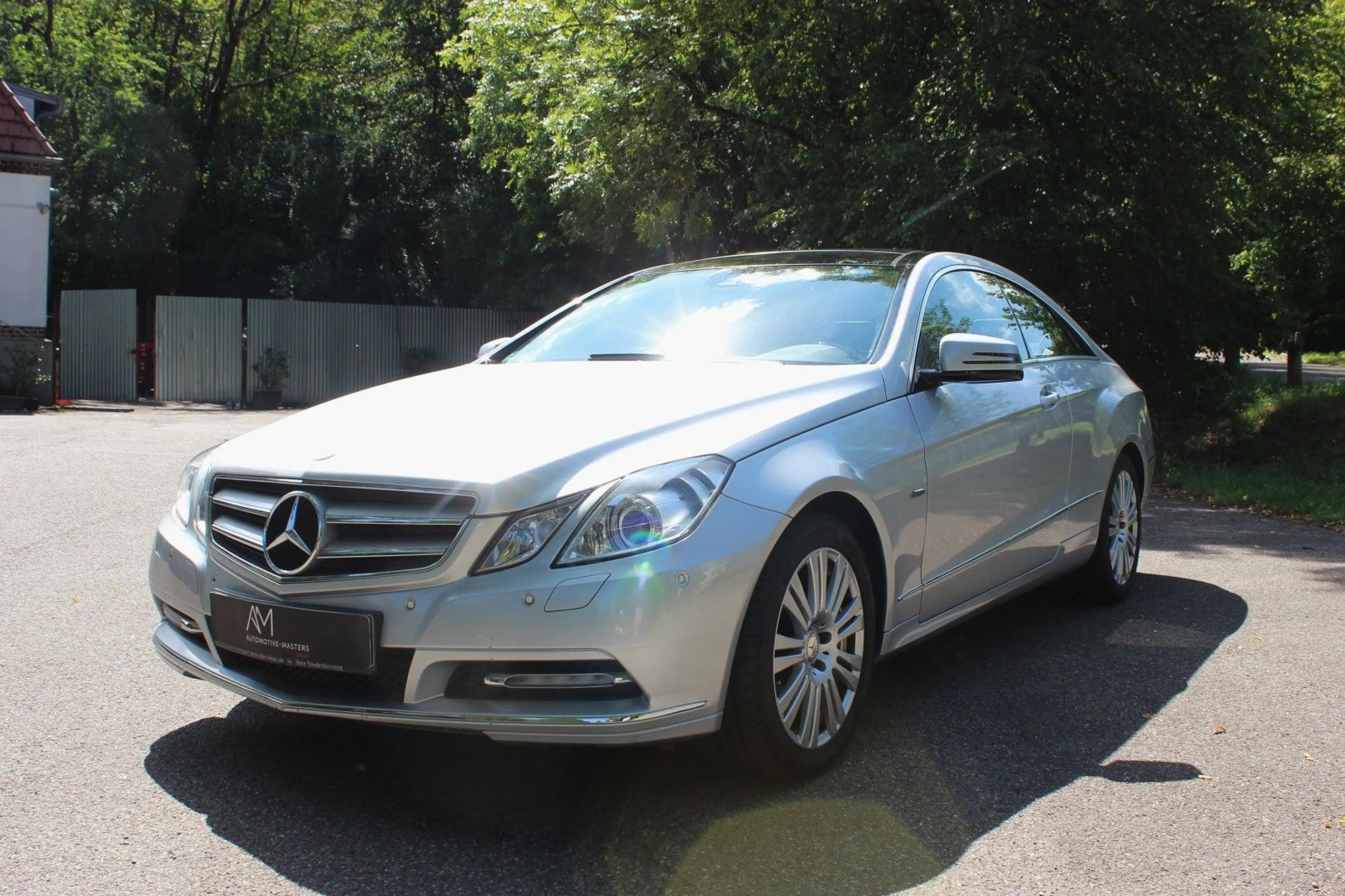 Mercedes-Benz E 350 Coupe BlueEfficiency | Pano | Leder | 2.Hd
