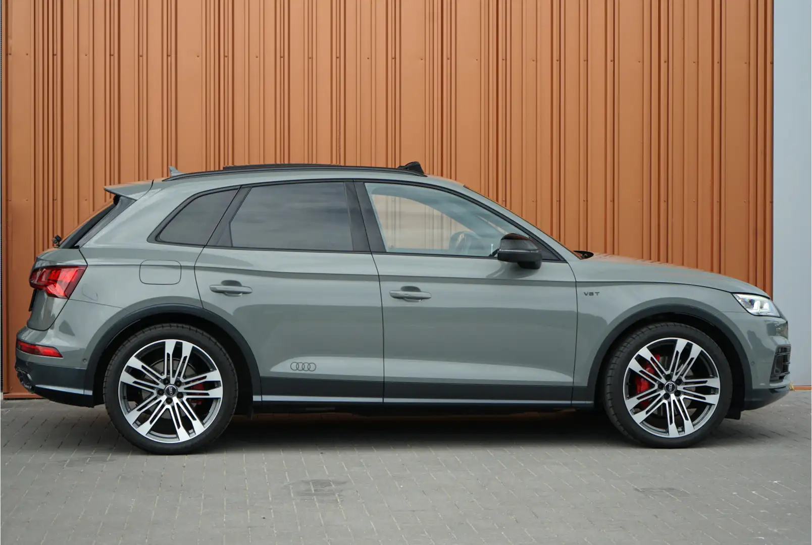 Audi SQ5 3.0 TFSI Quattro 354PK Panodak Luchtvering S Stoel Grijs - 2