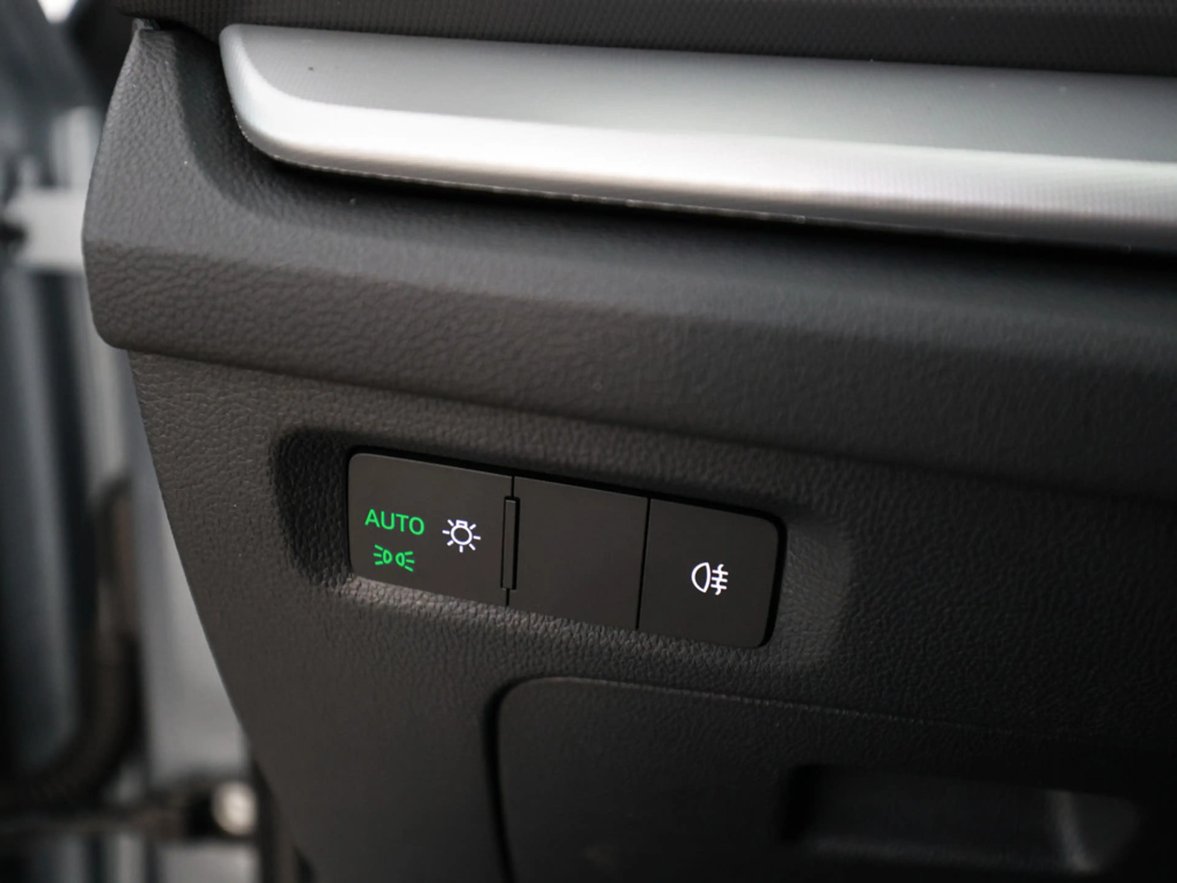 Skoda Octavia Selection 1.5l mHEV EU-Import 28%u.UV — photo 22