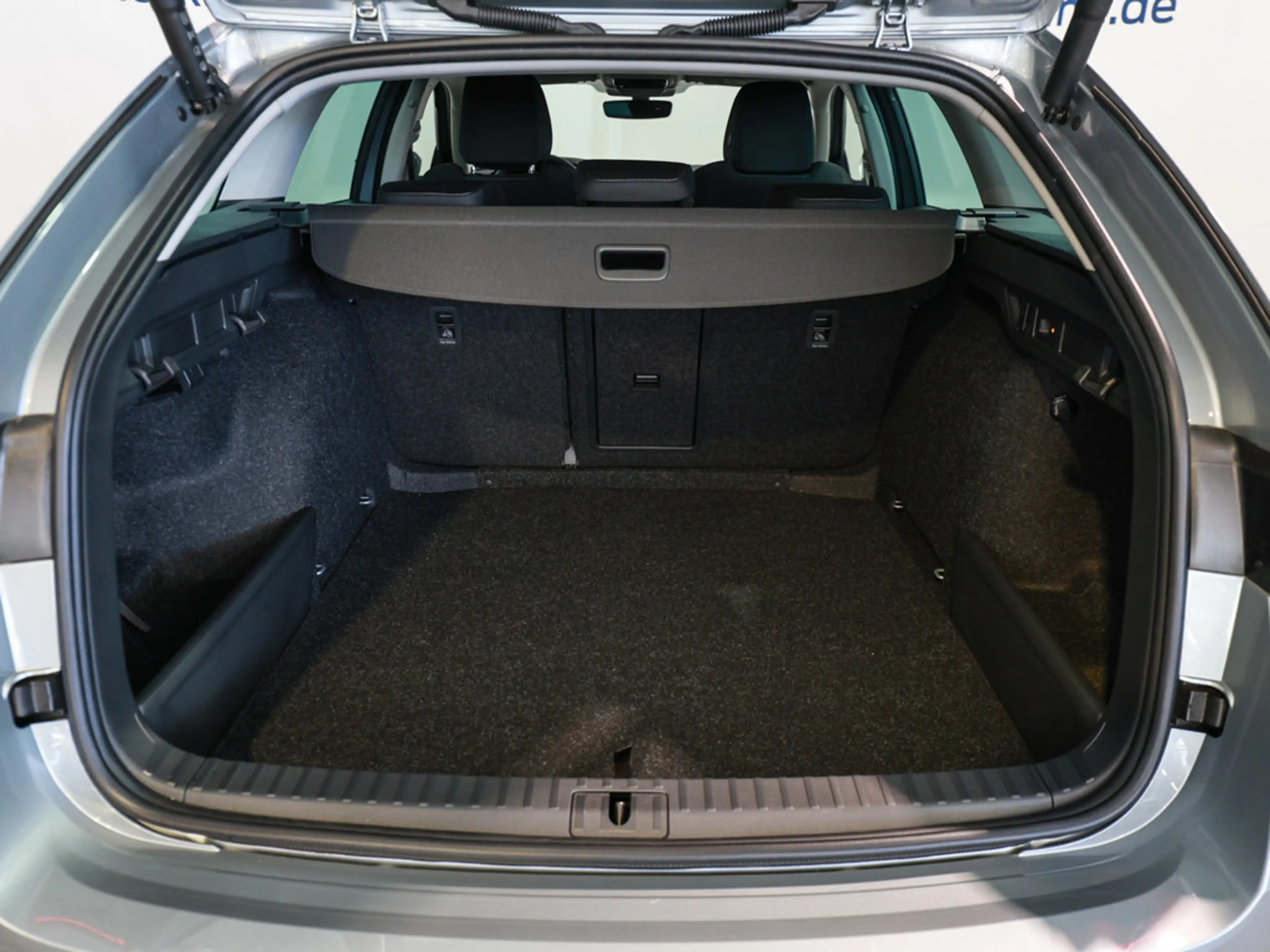 Skoda Octavia Selection 1.5l mHEV EU-Import 28%u.UV — photo 25