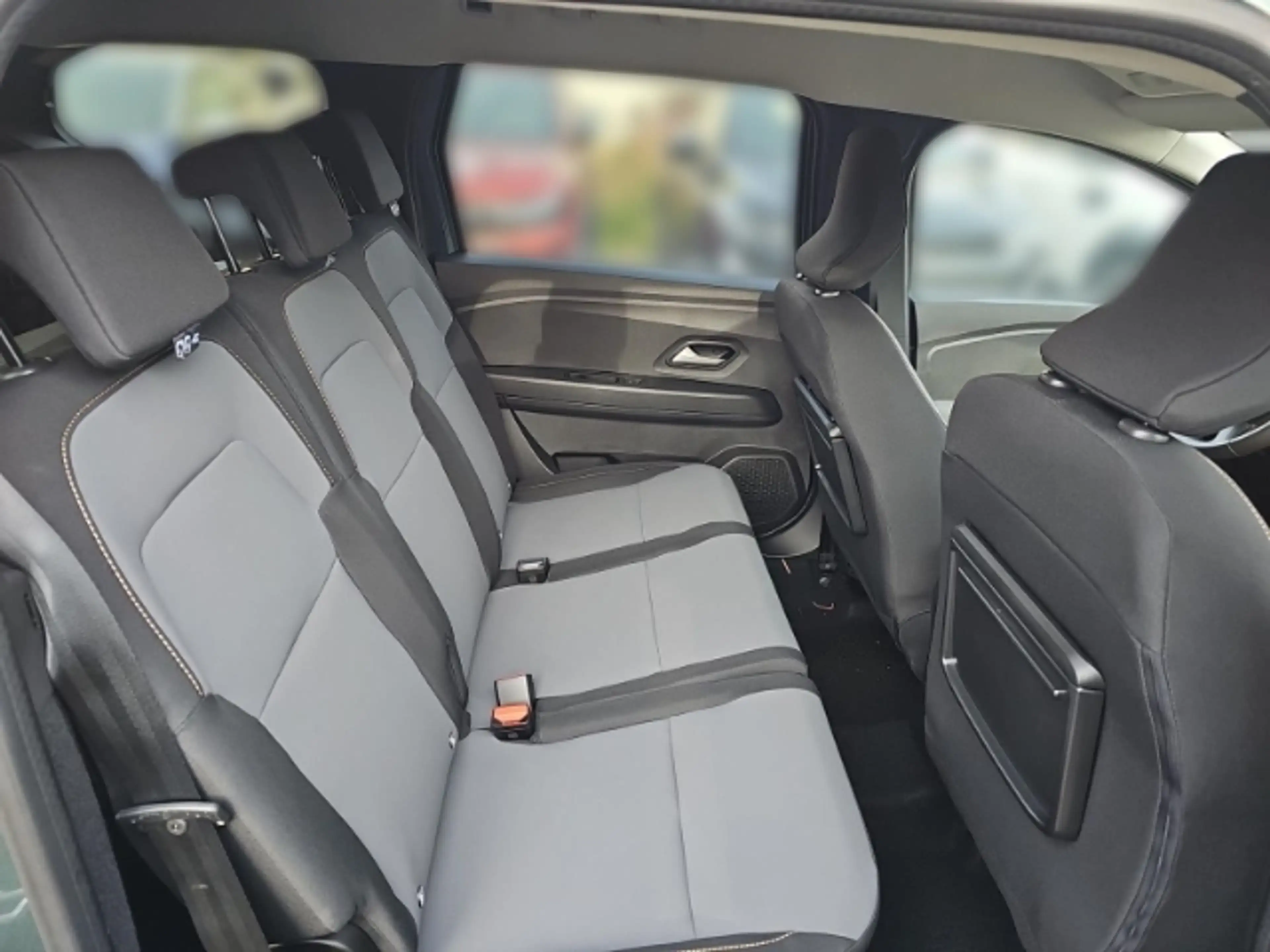 Dacia Jogger Extreme HYBRID 140+Winter-Plus&City-P+SHZ+Spurwech — photo 13