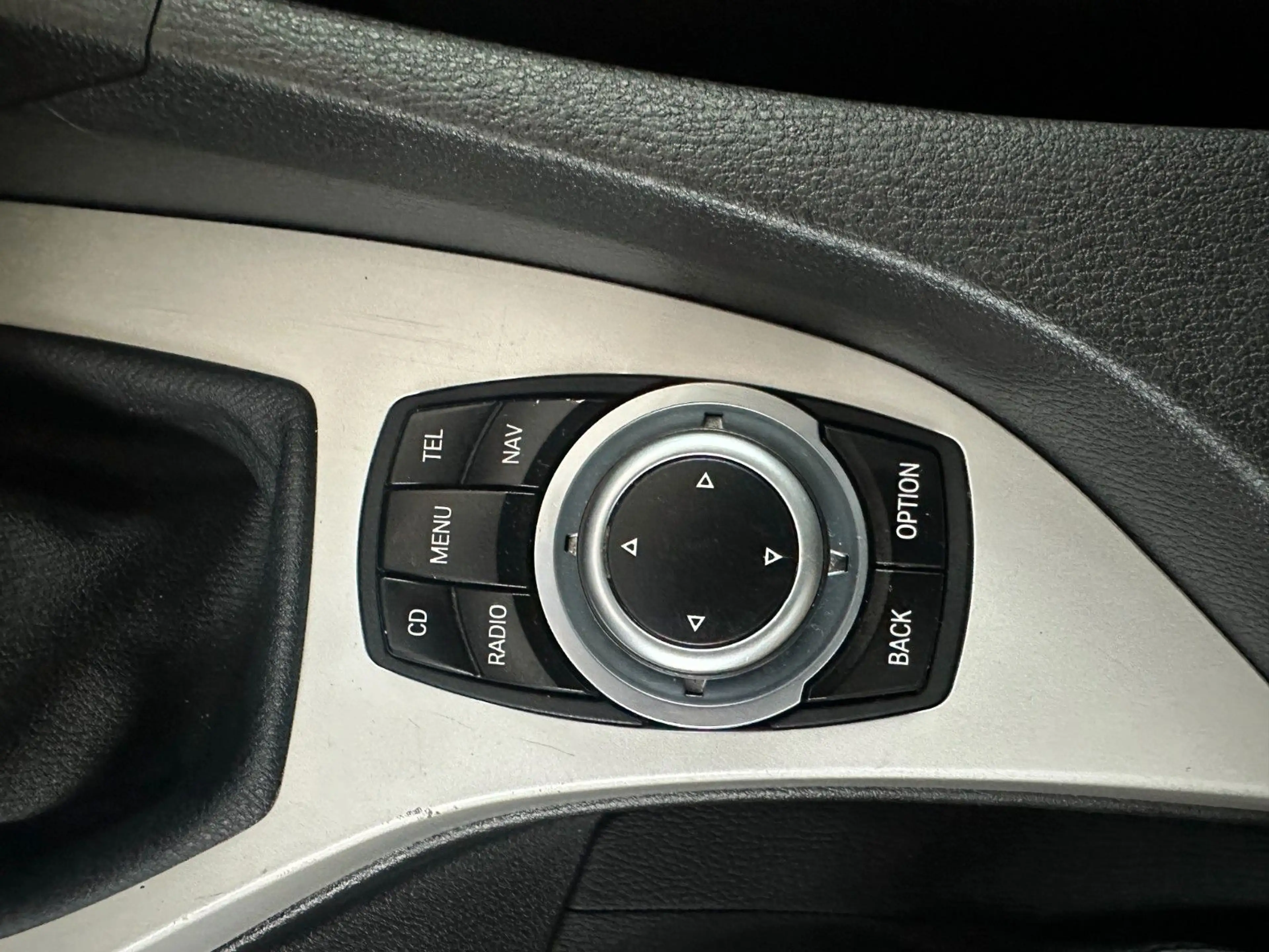BMW X1 20 d xDrive * Kupplung NEU / NAVI * — photo 8
