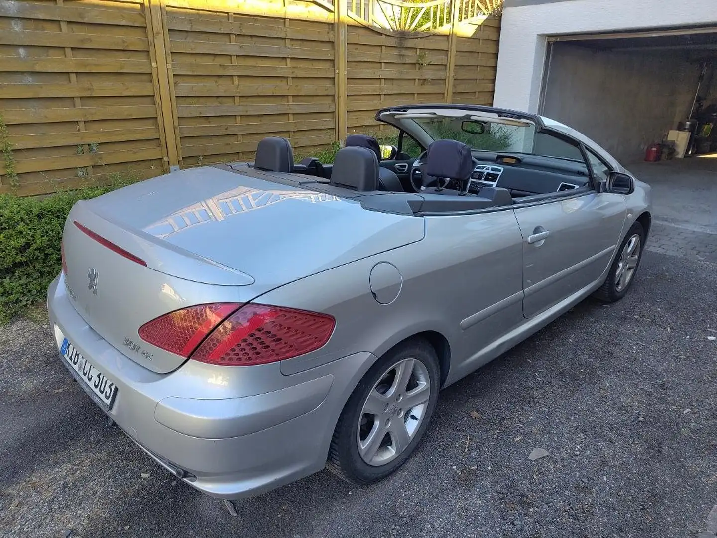 Peugeot 307 307 CC 135 Tendance Silber - 2