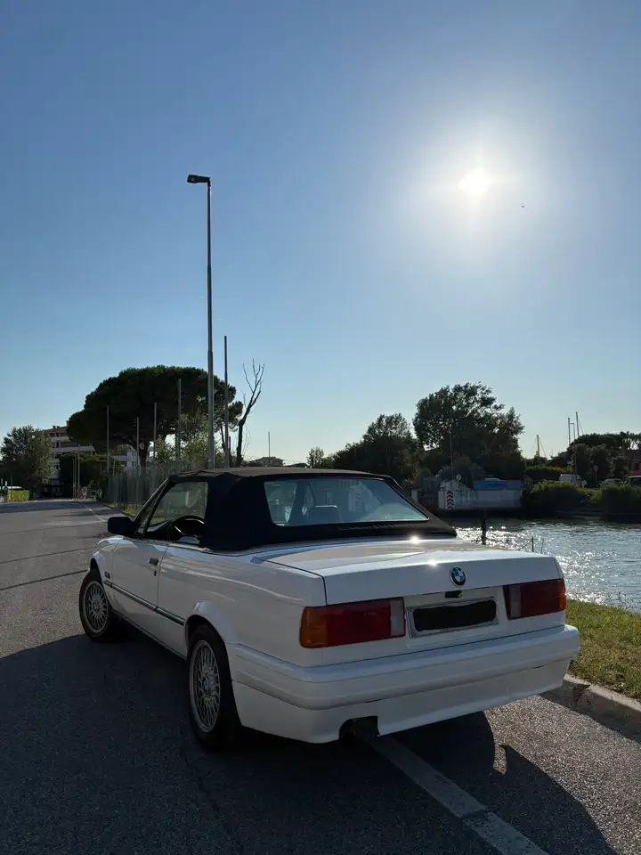 BMW 318 2p, foto 4