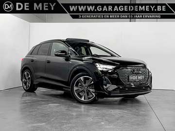 82kWh 45 S-line 285pk / Pano / Trekhaak / Carplay / Camera / Navi