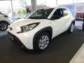 Toyota Aygo X X Play Weiß - thumbnail 3