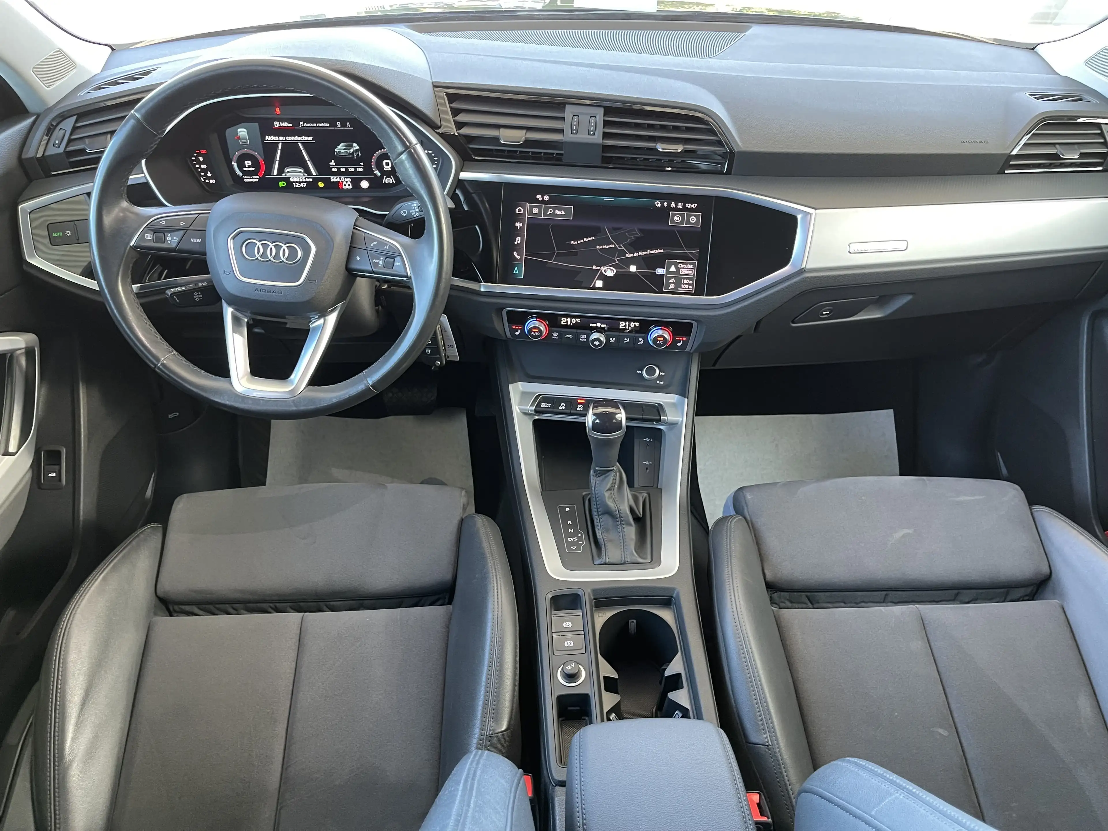 Audi Q3 TDi *** GARANTIE + LED + CUIR + GPS + COCKPIT *** — photo 10