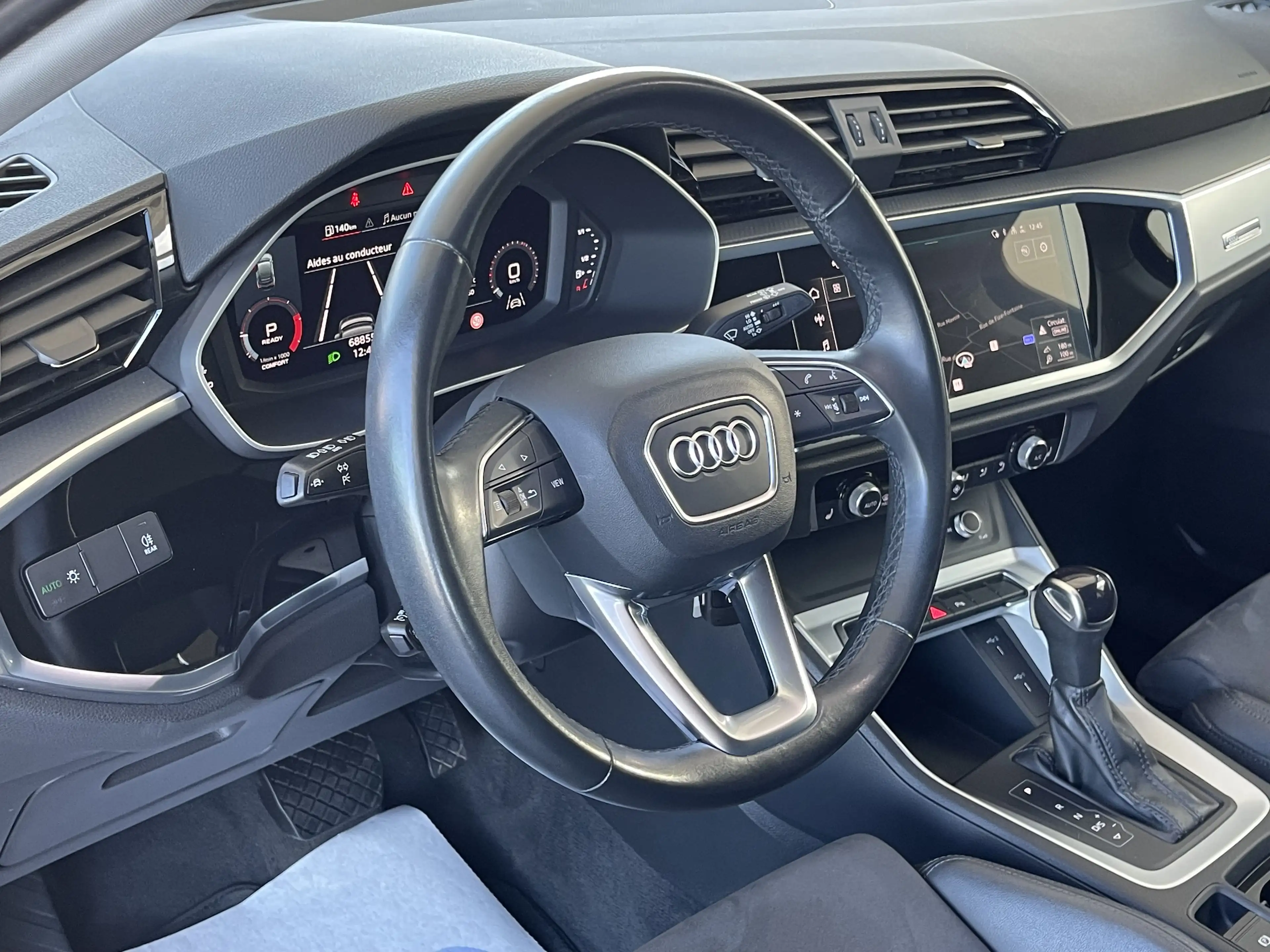 Audi Q3 TDi *** GARANTIE + LED + CUIR + GPS + COCKPIT *** — photo 14