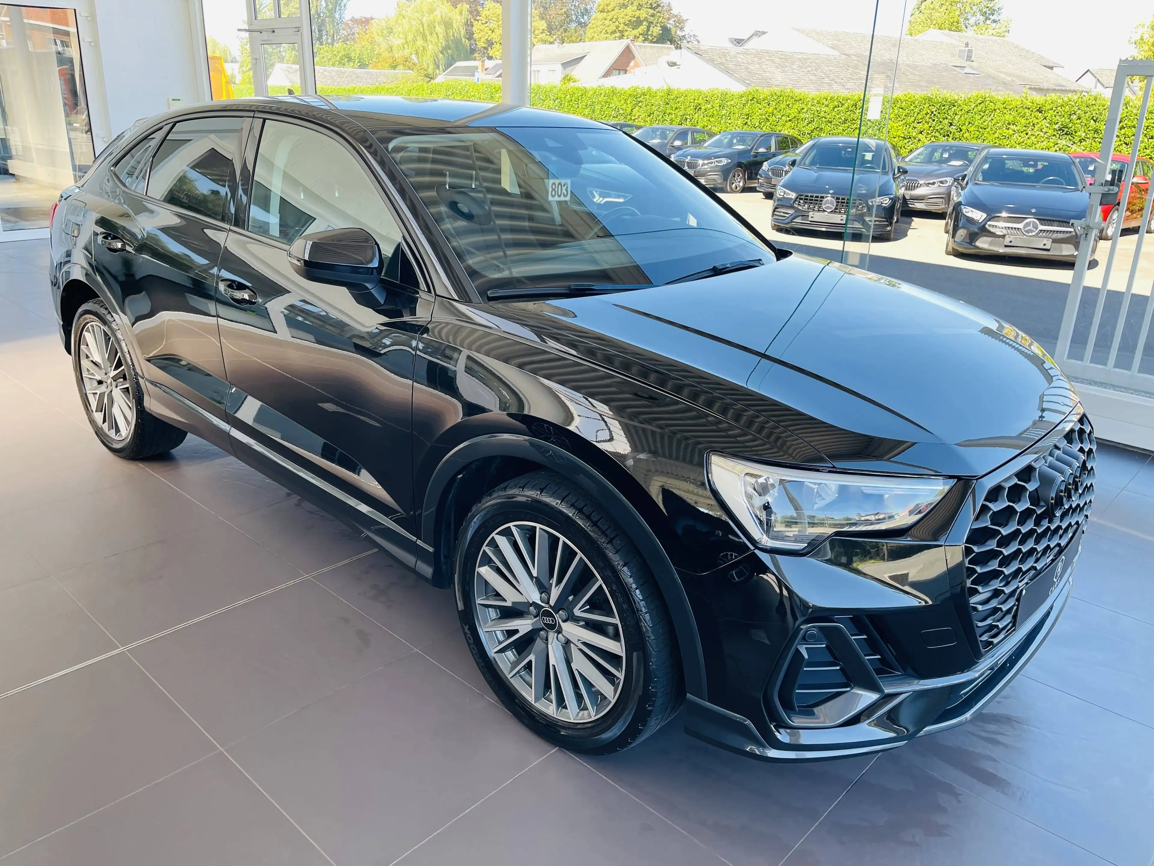 Audi Q3 TDi *** GARANTIE + LED + CUIR + GPS + COCKPIT *** — photo 4