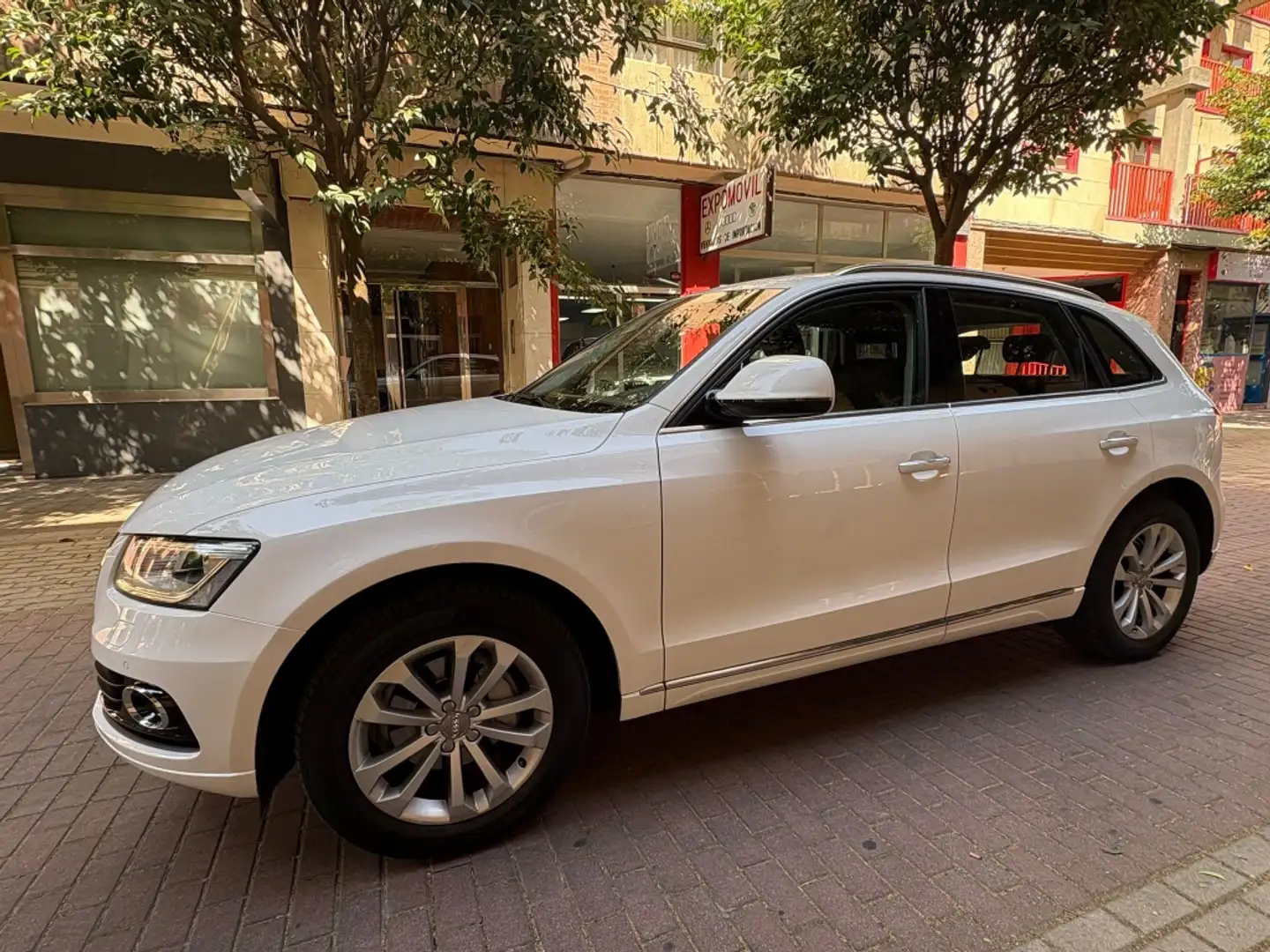 Audi Q5 2.0TDI 110kW Blanc - 1