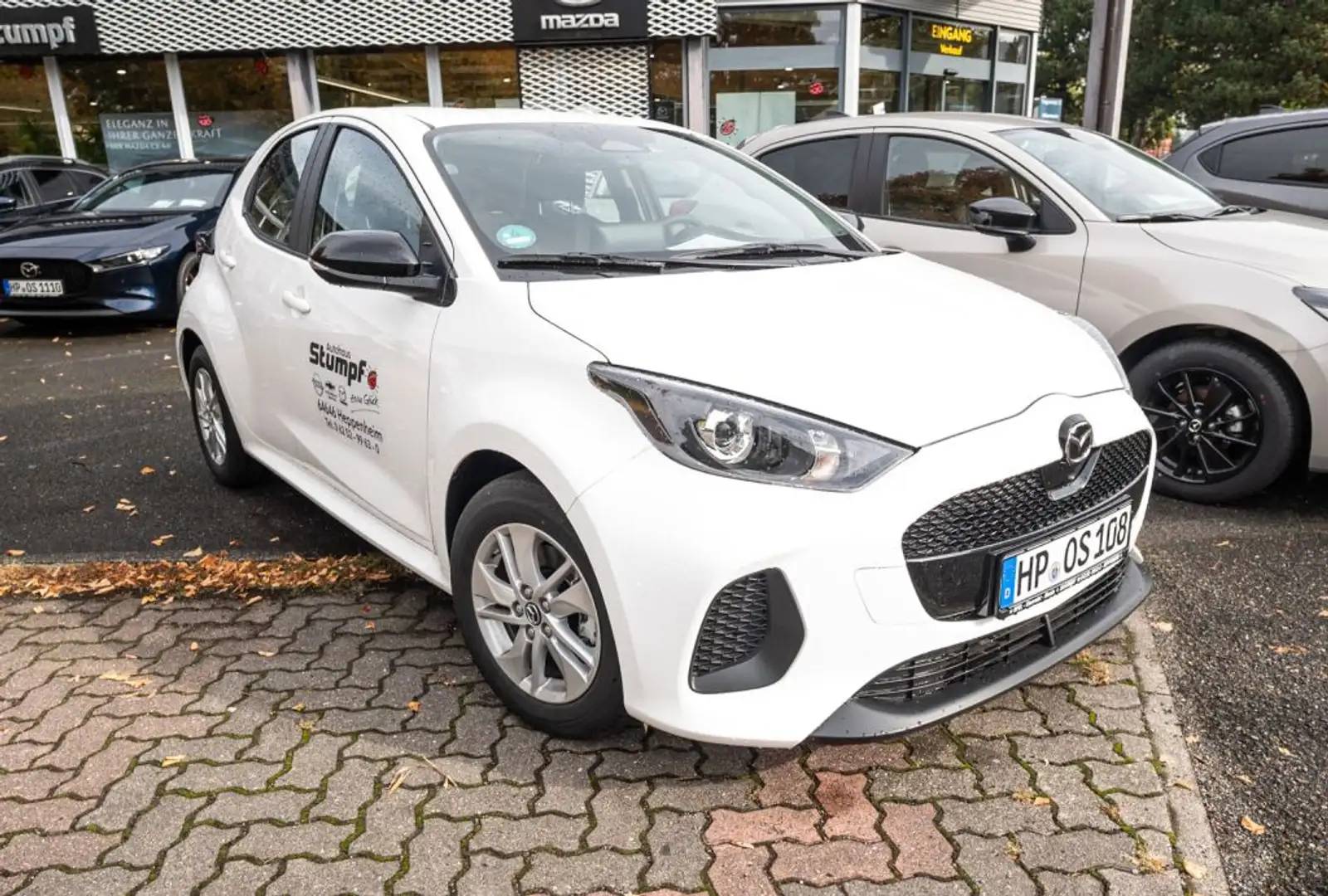 Mazda 2 2 HYBRID/CENTER-LINE/KAMERA/SHZ/VORFÜHRWAGEN Weiß - 2