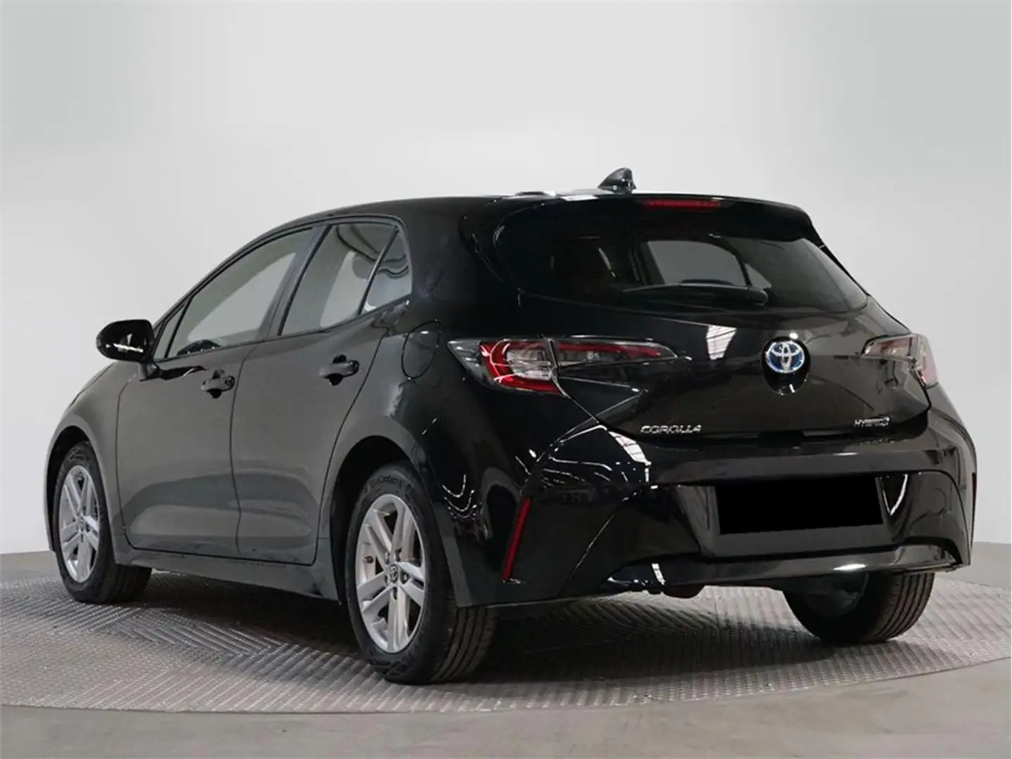 Toyota Corolla 125H Active Tech - 2