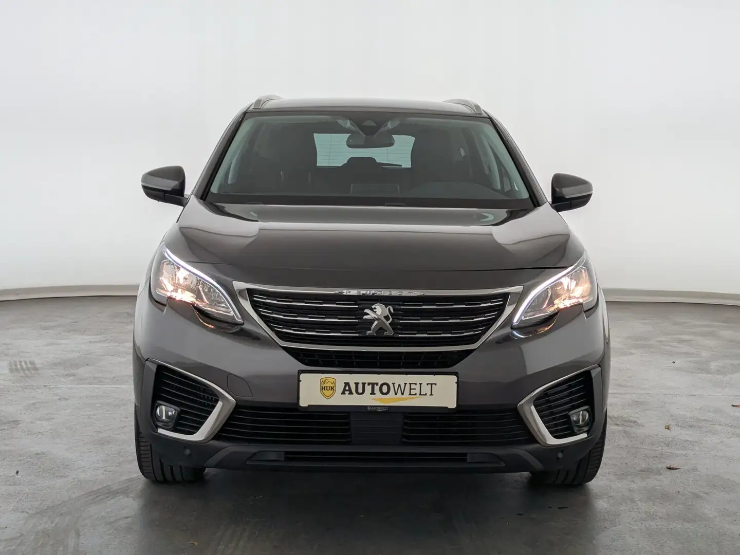 Peugeot 5008 5008 1.2 PureTech 130 Active NAVI+RFK+SHZ+AHK+ BC Grau - 2