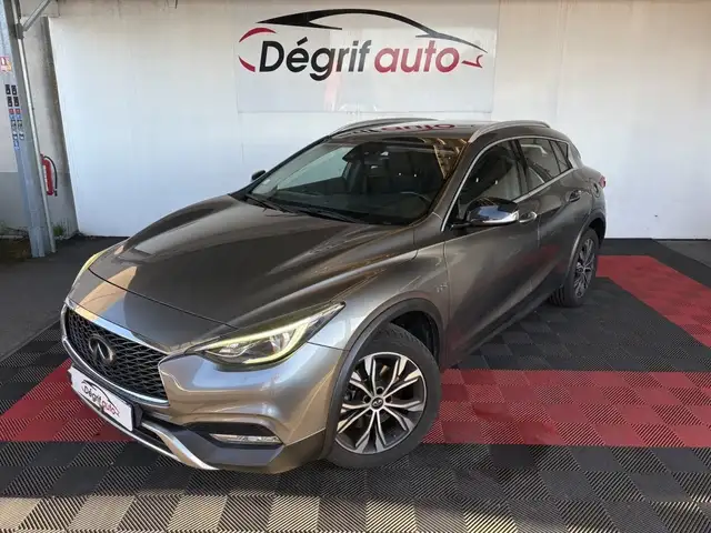 Infiniti QX30 2.2d AWD 7DCT Luxe