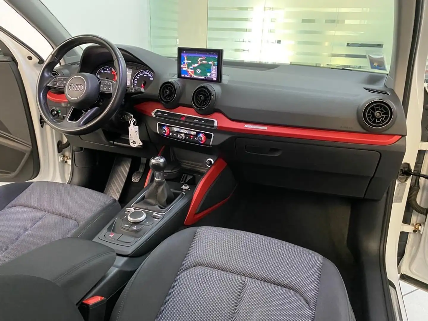 Audi Q2 1.6 tdi Design - 2