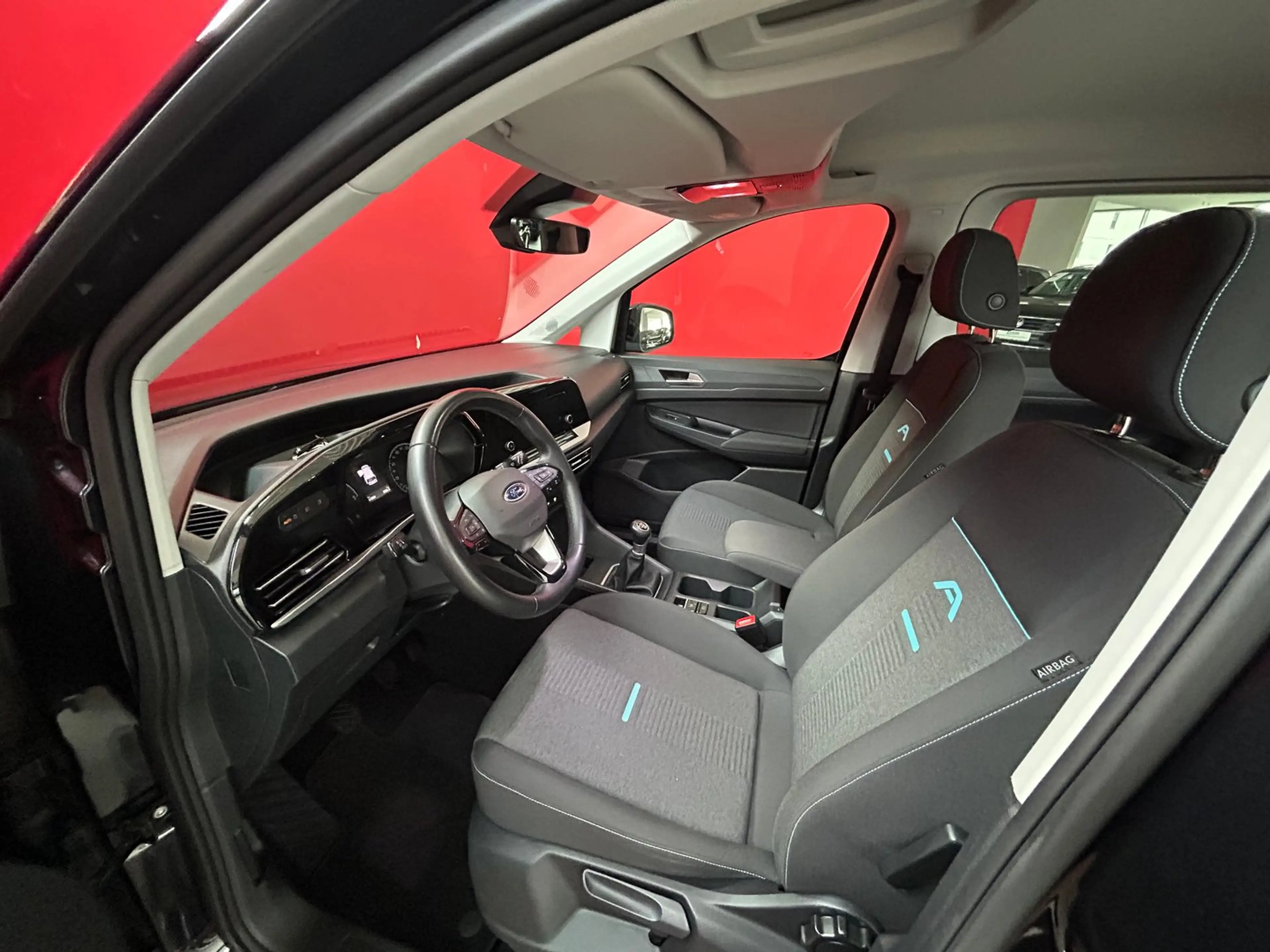 Ford Tourneo Ford Grand Tourneo Connect Active AWD — photo 5