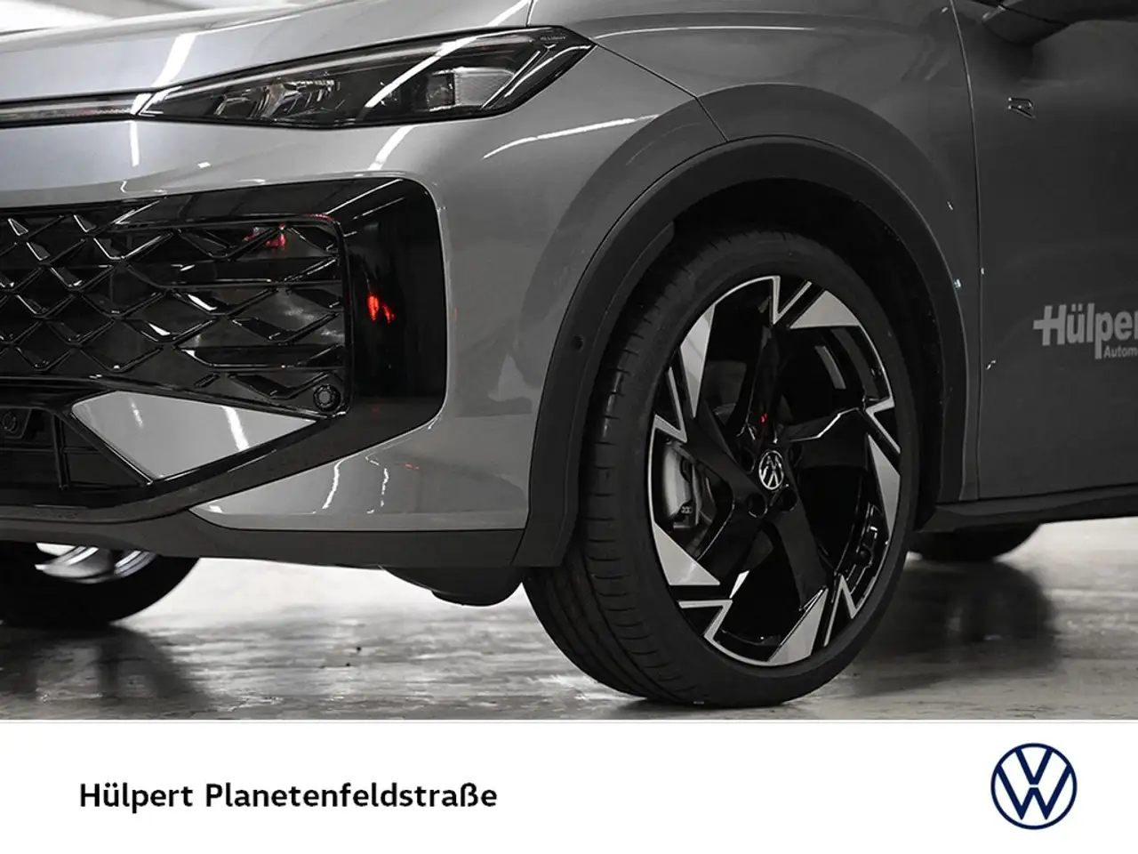 Volkswagen T-Roc 1.5 R-LINE DSG PANO AHK eKLAPPE NAVI LM20 5