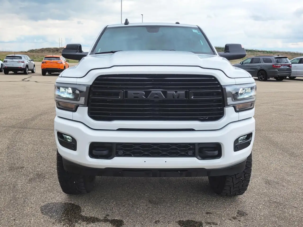 RAM 3500 снимка RAM 3500