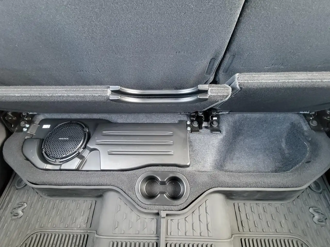 RAM 3500 снимка RAM 3500