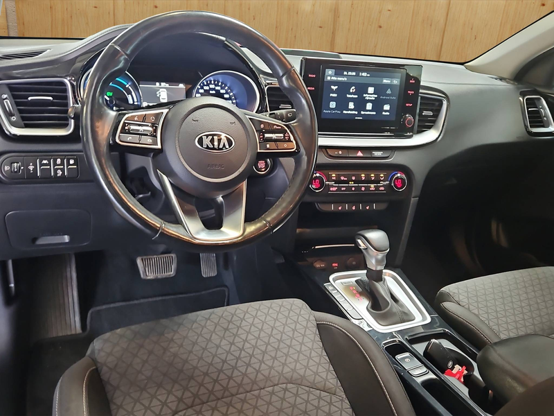 Kia Ceed SW / cee'd SW Ceed SW 1.6 GDi PHEV Business Line DCT — photo 10