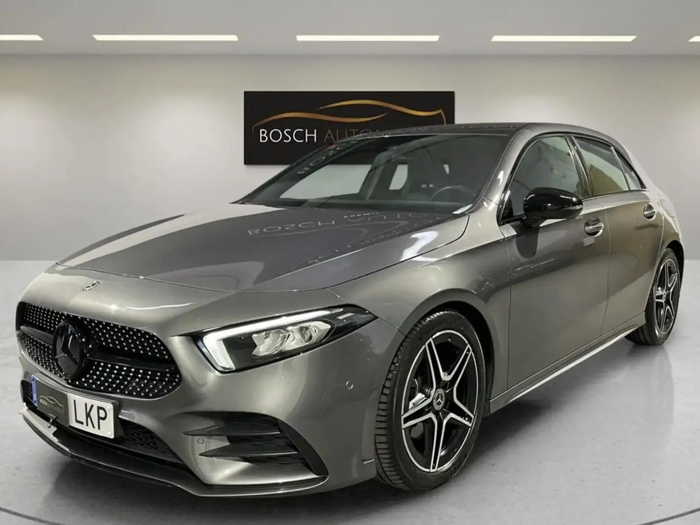 Mercedes-Benz AMG ONE 180d 116cv 7G-DCT Line Gris - 1