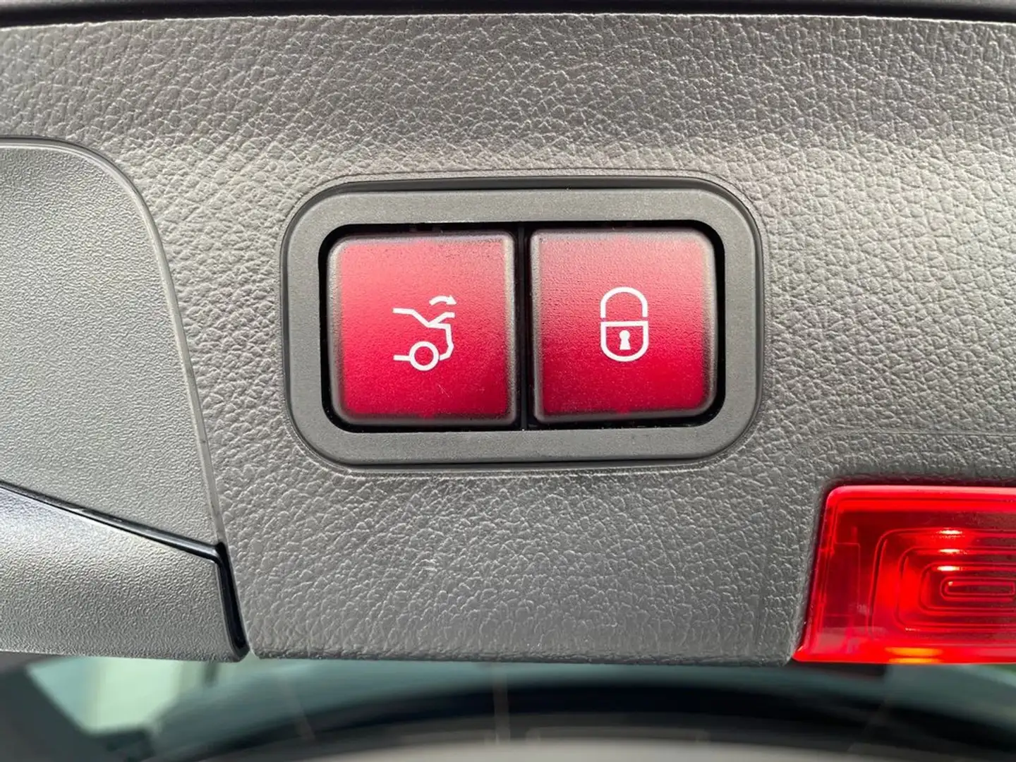 Mercedes-Benz AMG ONE 180d 116cv 7G-DCT Line Gris - 2