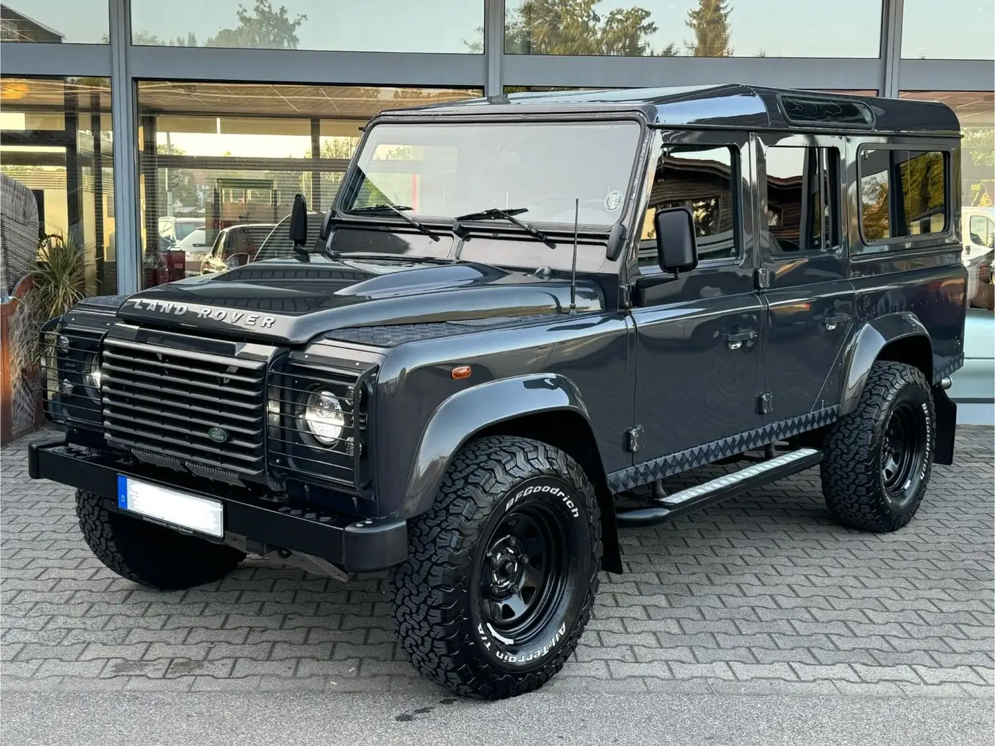Land Rover Defender 110 E Station Wagon/Alcantara/Kamera/LE - 1