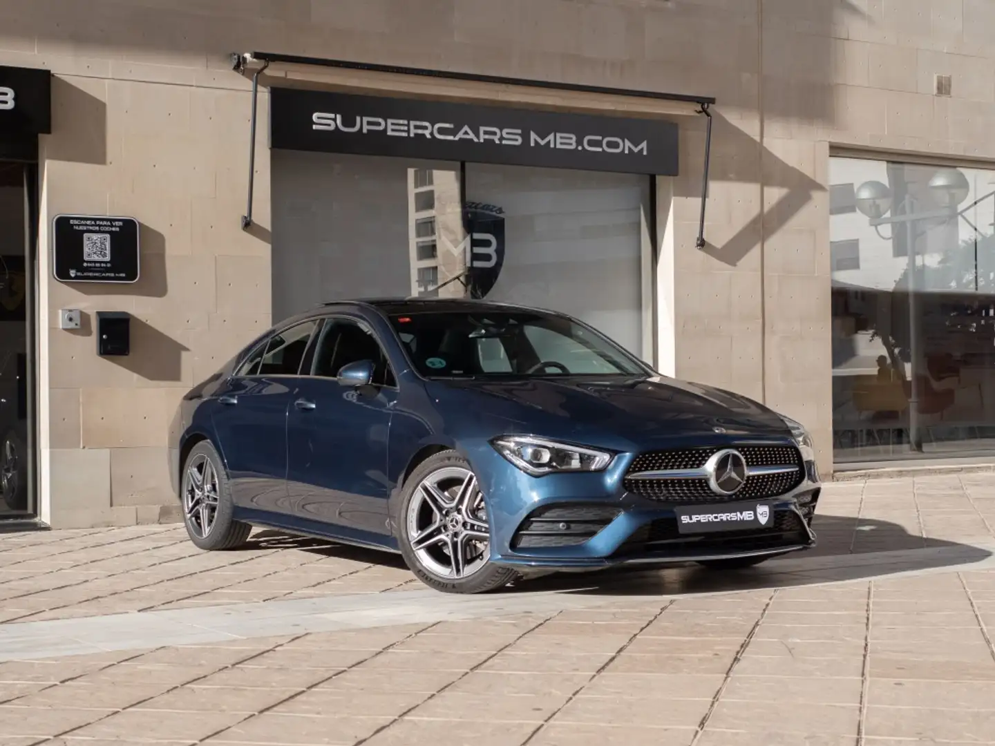 Mercedes-Benz CLA 200 200d Bleu - 1