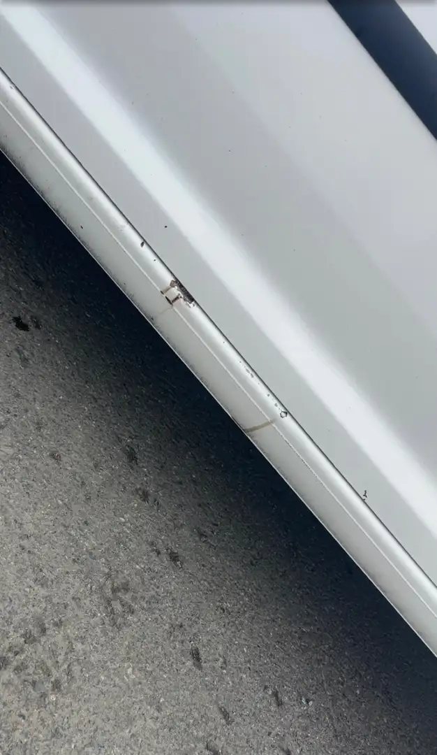 Volkswagen Caddy Maxi 2.0 l 110 CH 4Motion Wit - 2