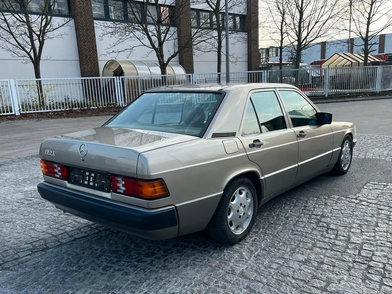 Mercedes-Benz 190 Oldtimer H-Kenzeichen NR 59, foto 5