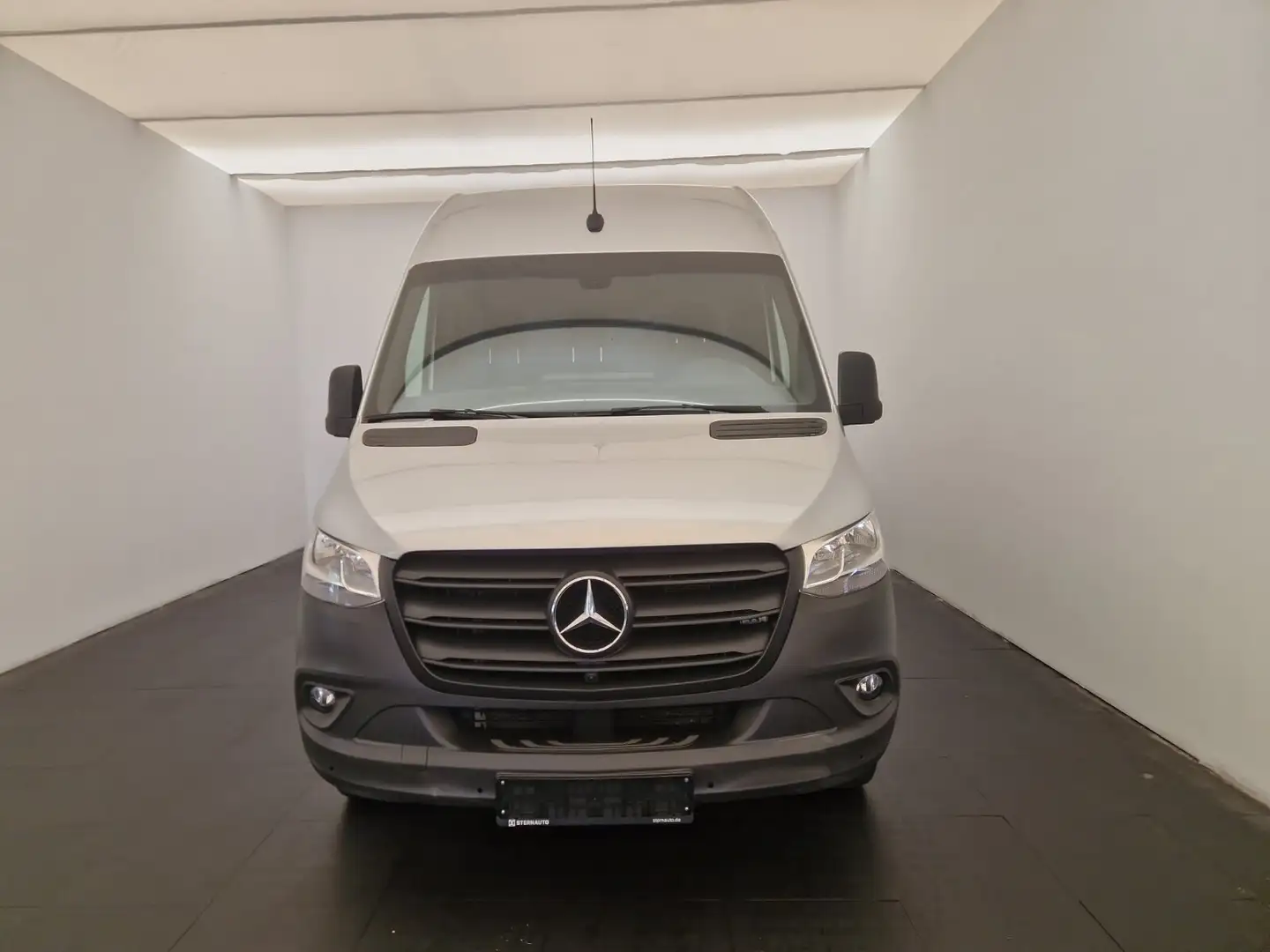 Mercedes-Benz Sprinter Sprinter 317 KA 36 HD Metallic MBUX Klima Kamera Silber - 2