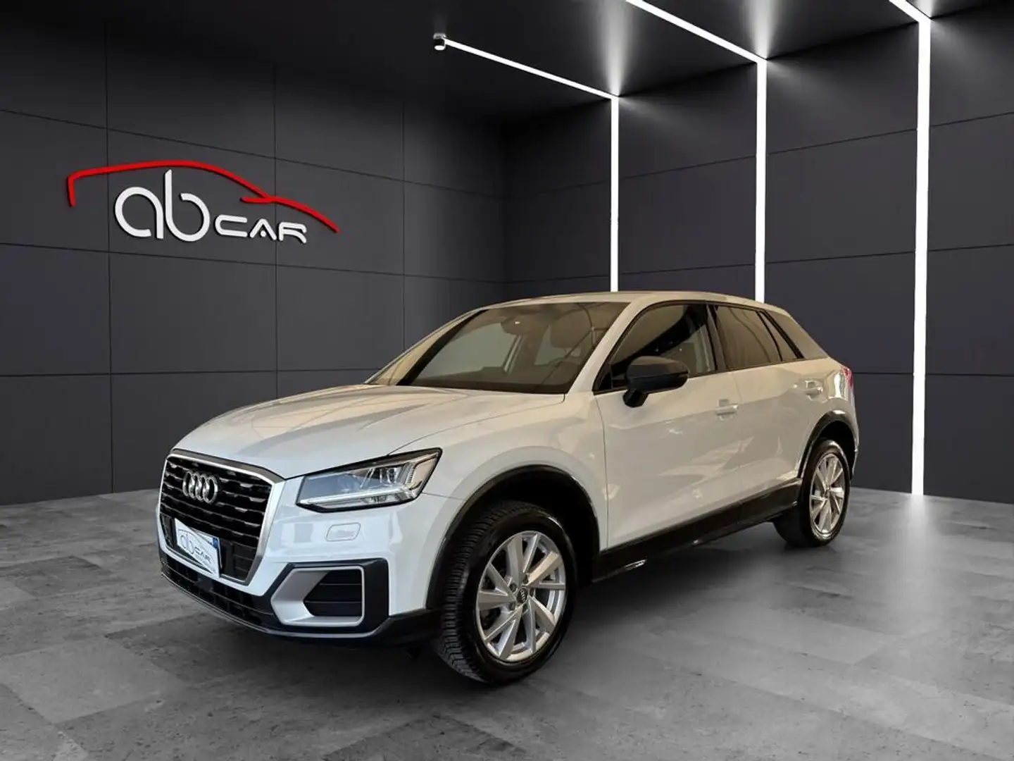 Audi Q2 30 1.6 tdi Bianco - 1