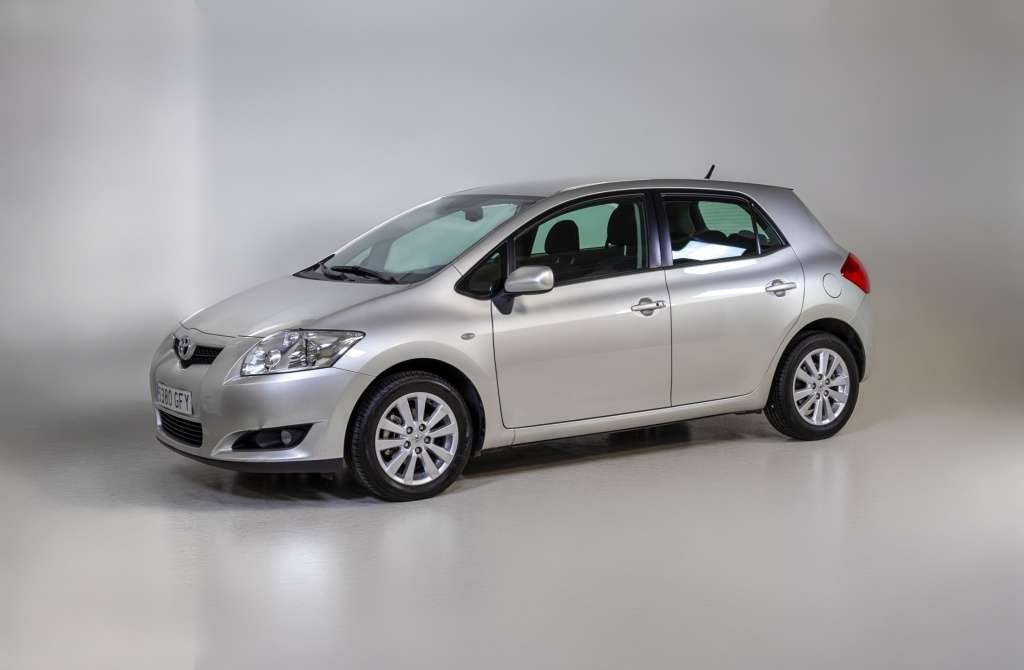 Toyota Auris 1.6 VVT-i Sol - foto 1