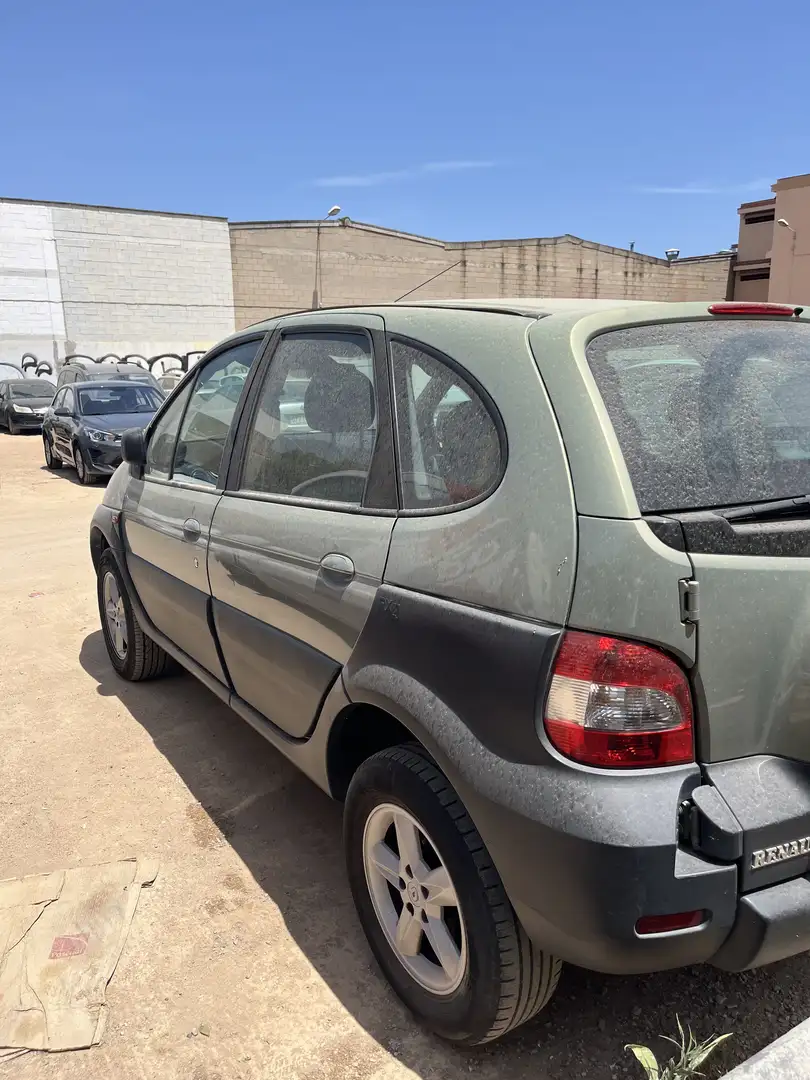 Renault Scenic Vert - 2