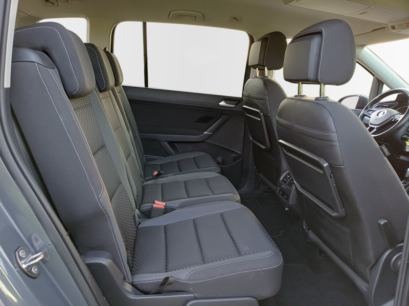 Volkswagen Touran 1.5 TSI Active 7p Mooie complete auto — photo 28