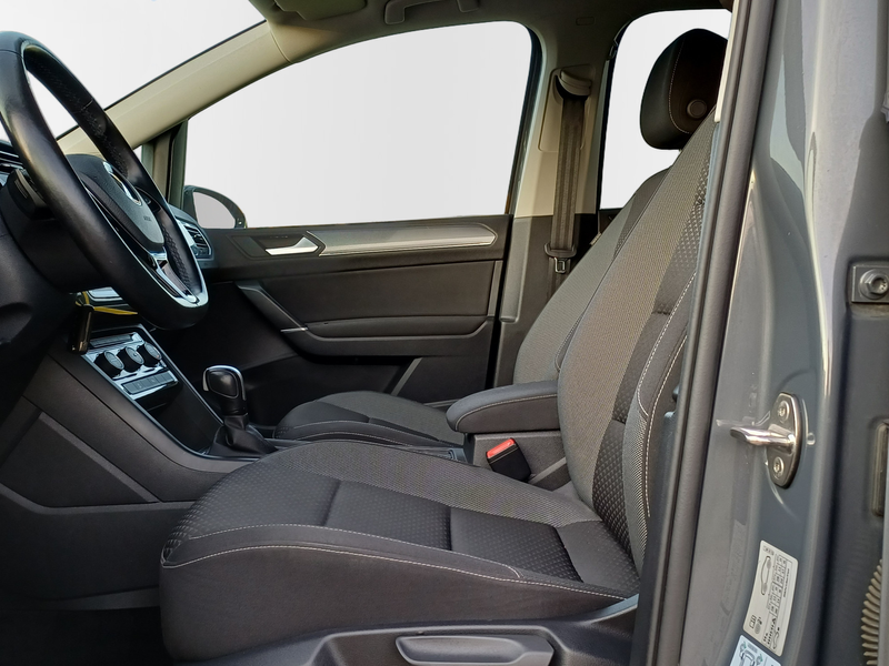 Volkswagen Touran 1.5 TSI Active 7p Mooie complete auto — photo 21